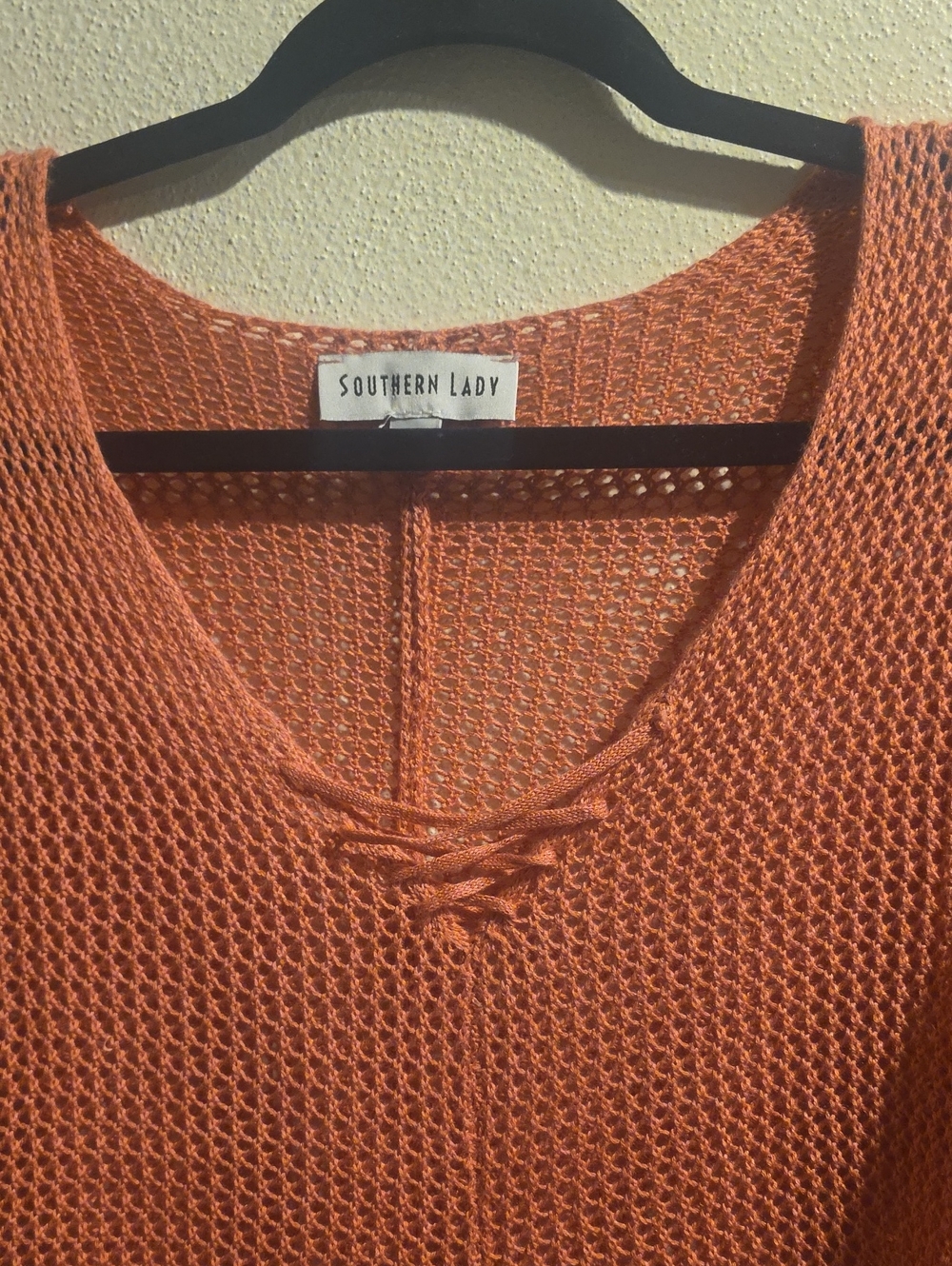 NWT Southern Lady Open Weave Top - Picture 2 of 9